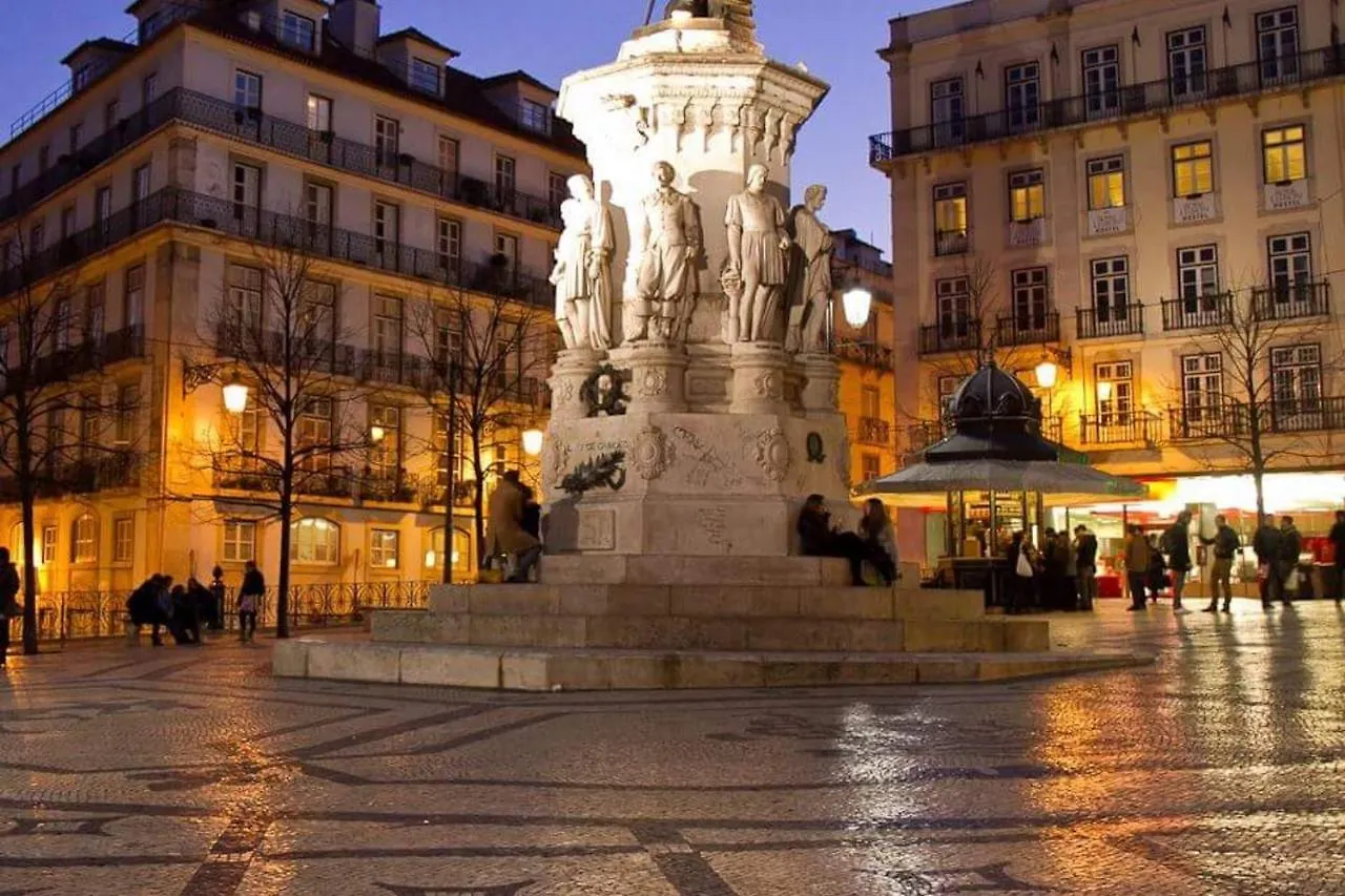 Amazing Camoes Apartment - Chiado, Лиссабон 0*,  Португалия