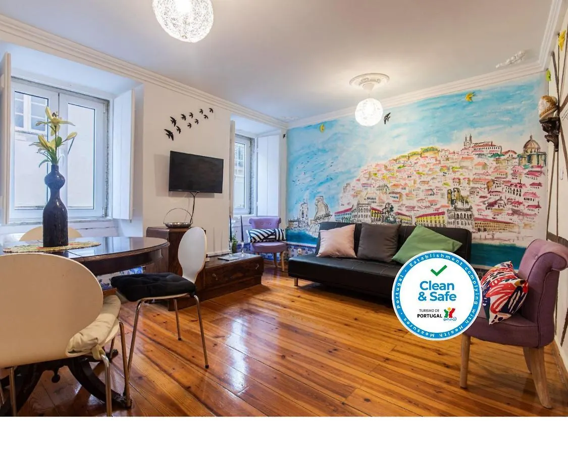 Amazing Camoes Apartment - Chiado, Лиссабон